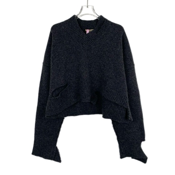 Celine Women's Black Sweater - Picture 1 of 7
